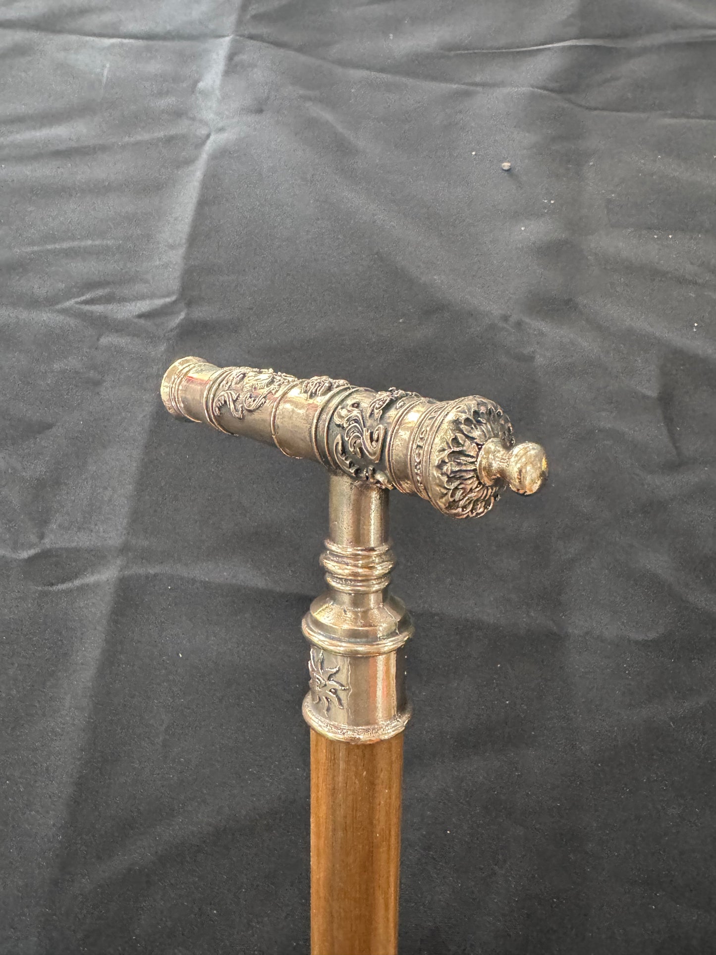 Spanish style Cheroot/Cast Bronze/ Cannon Cane