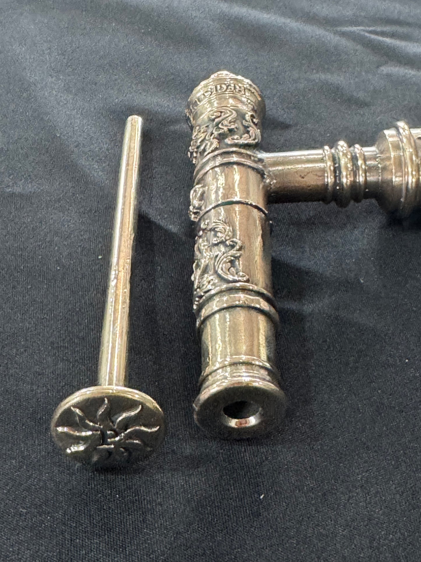 Spanish style Cheroot/Cast Bronze/ Cannon Cane