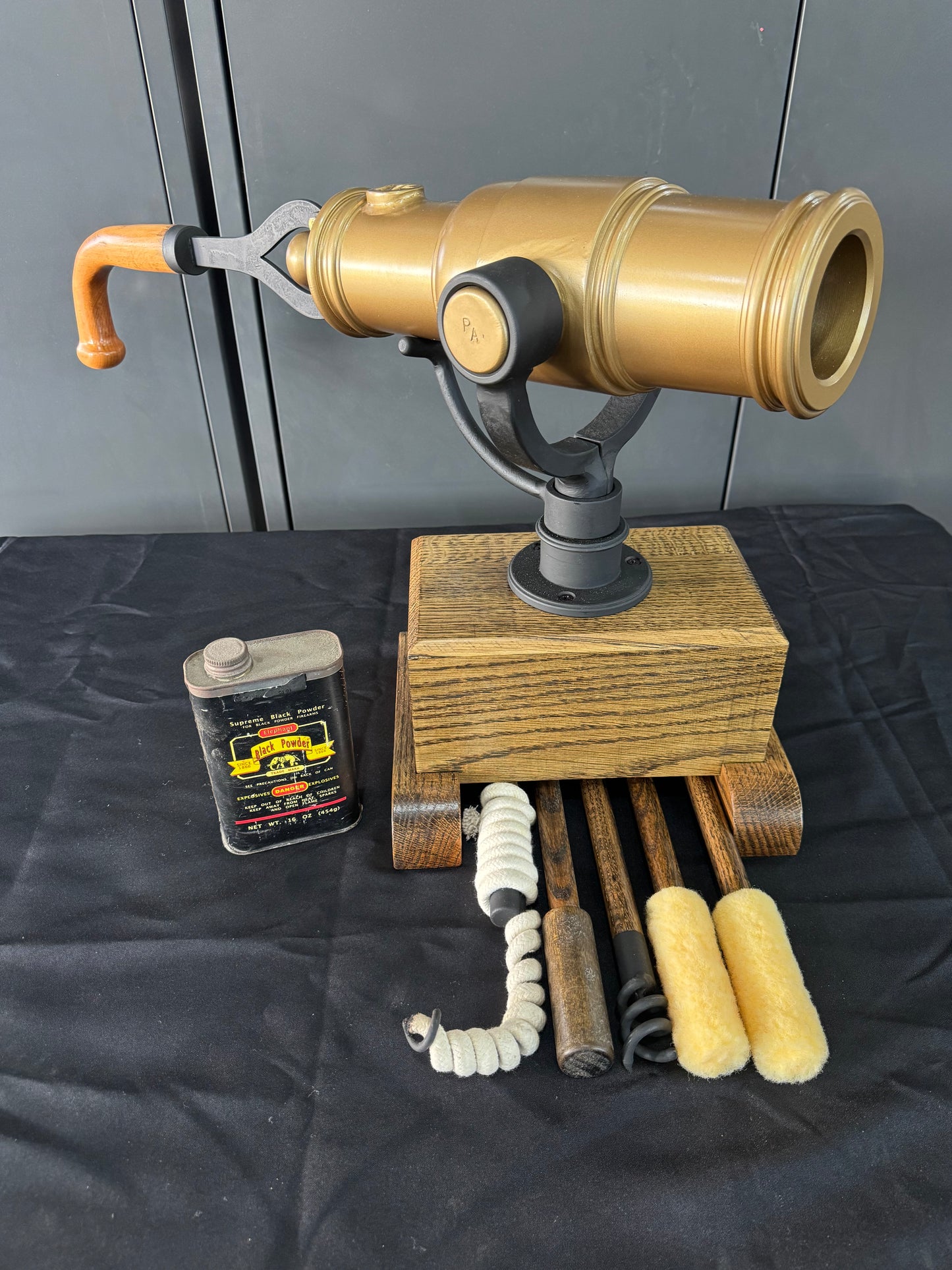 Daniel King Howitzer Swivel Gun