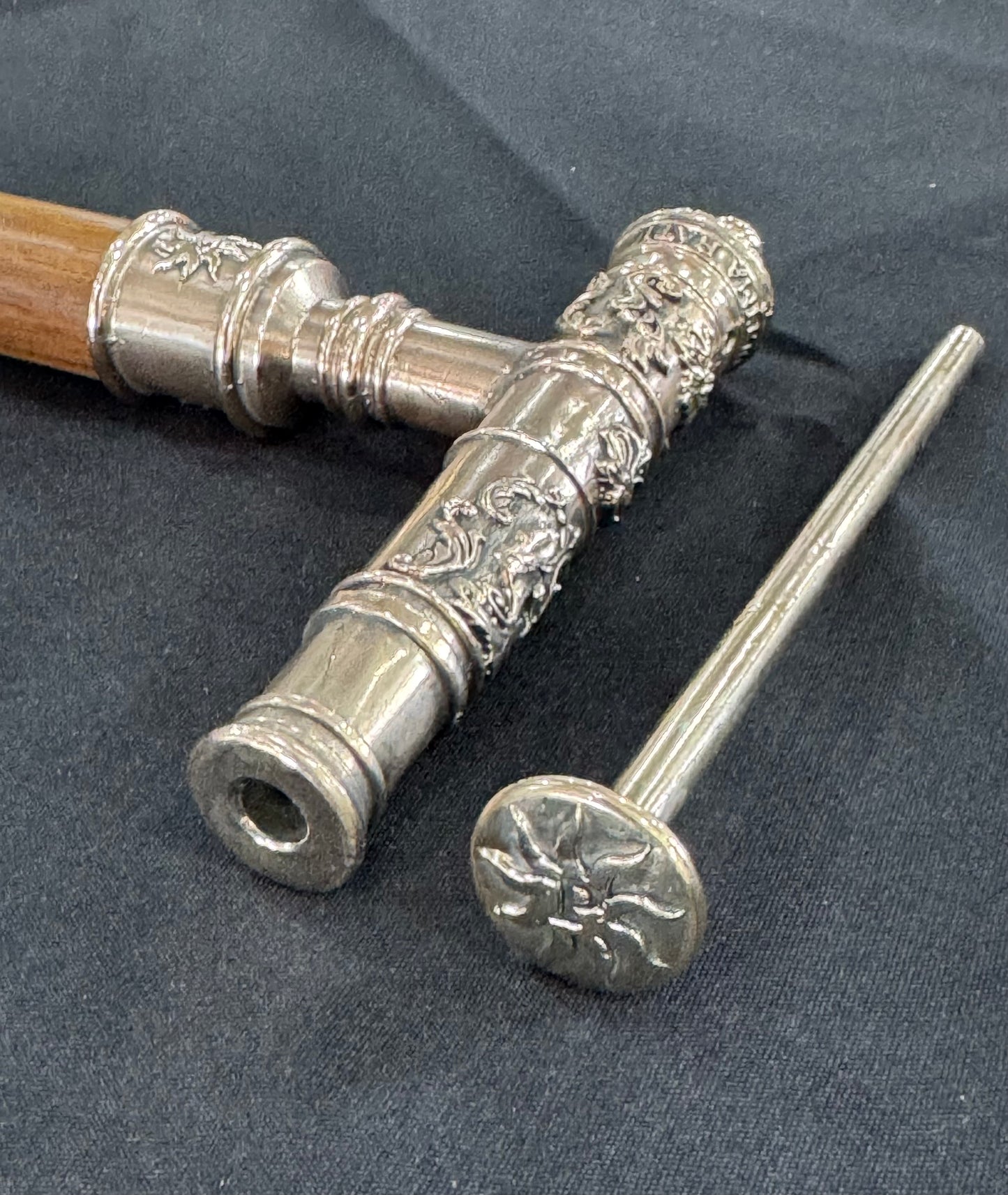 Spanish style Cheroot/Cast Bronze/ Cannon Cane