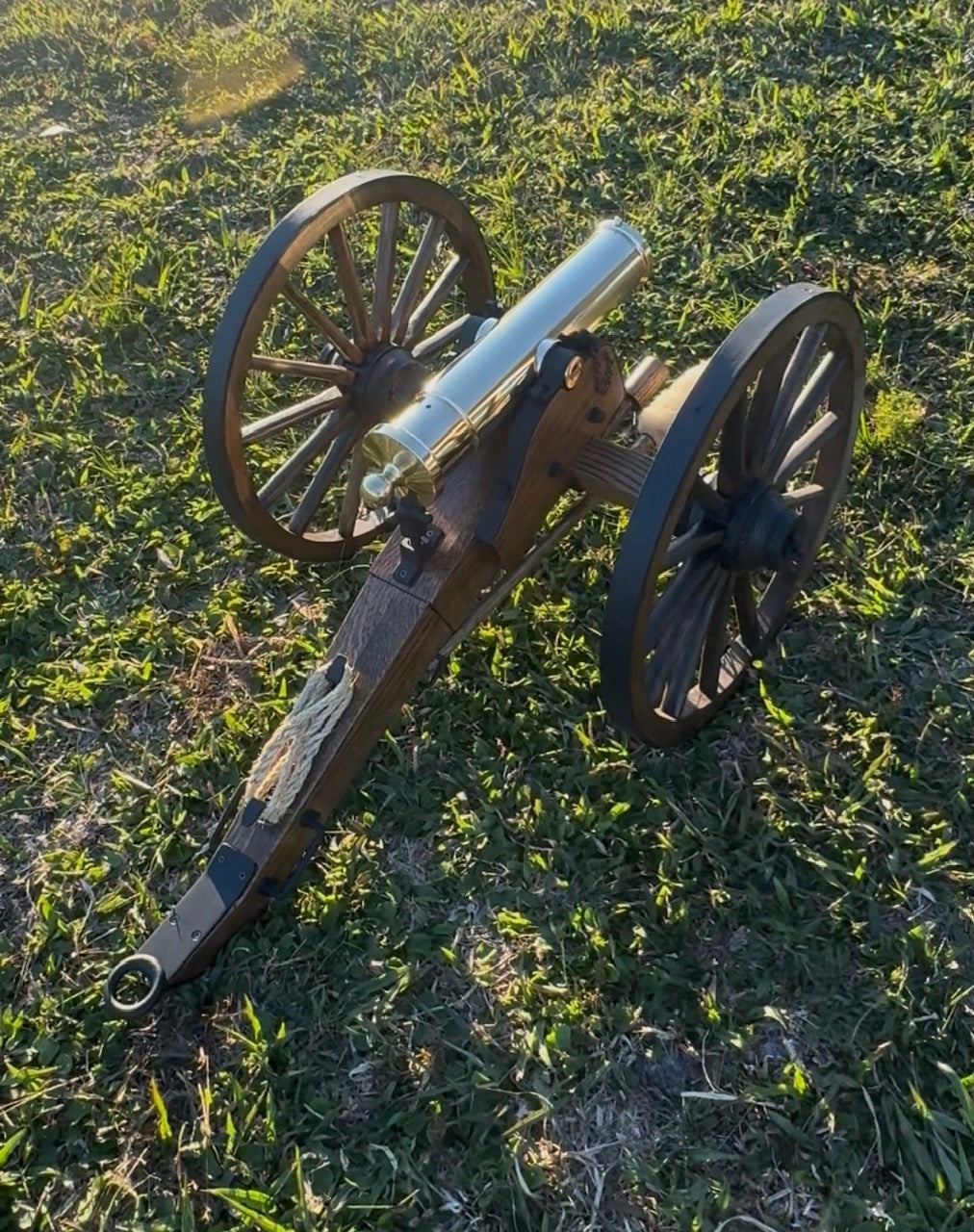 1/2 Scale Brass Mountain Howitzer with Field Carriage